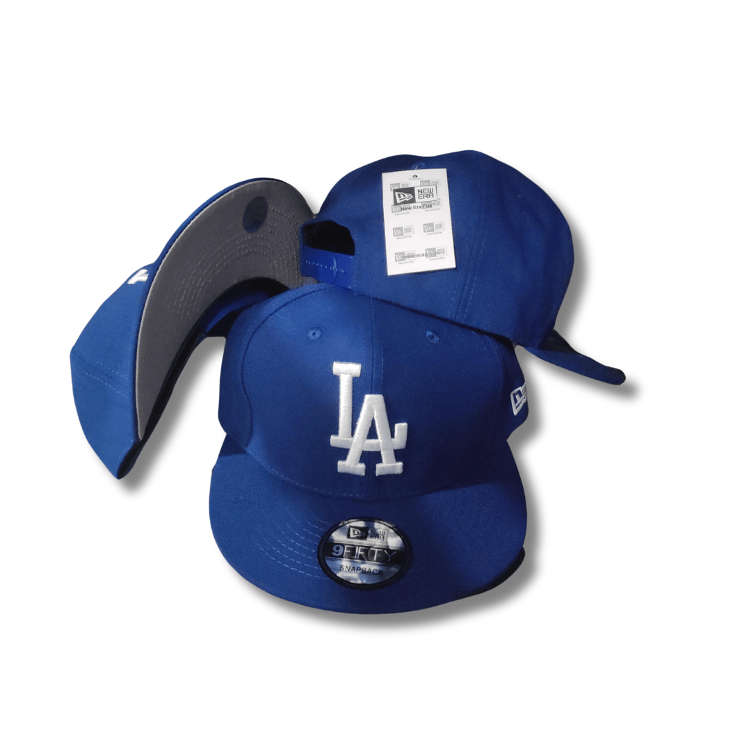 Los Angeles Dodgers Classic Blue with White Embroidered Logo Snapback Cap