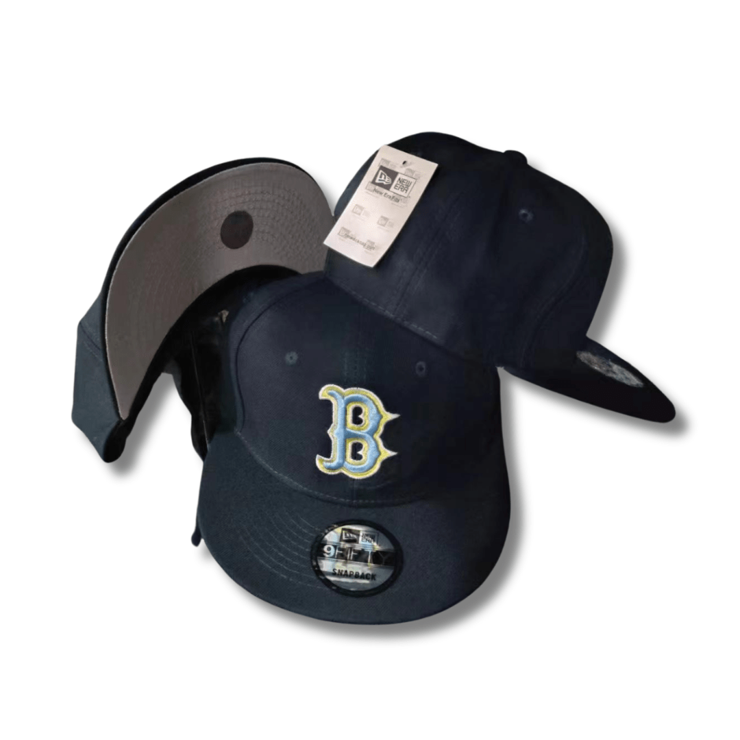 Boston Red Sox MLB City Signature 9FIFTY Snapback Cap