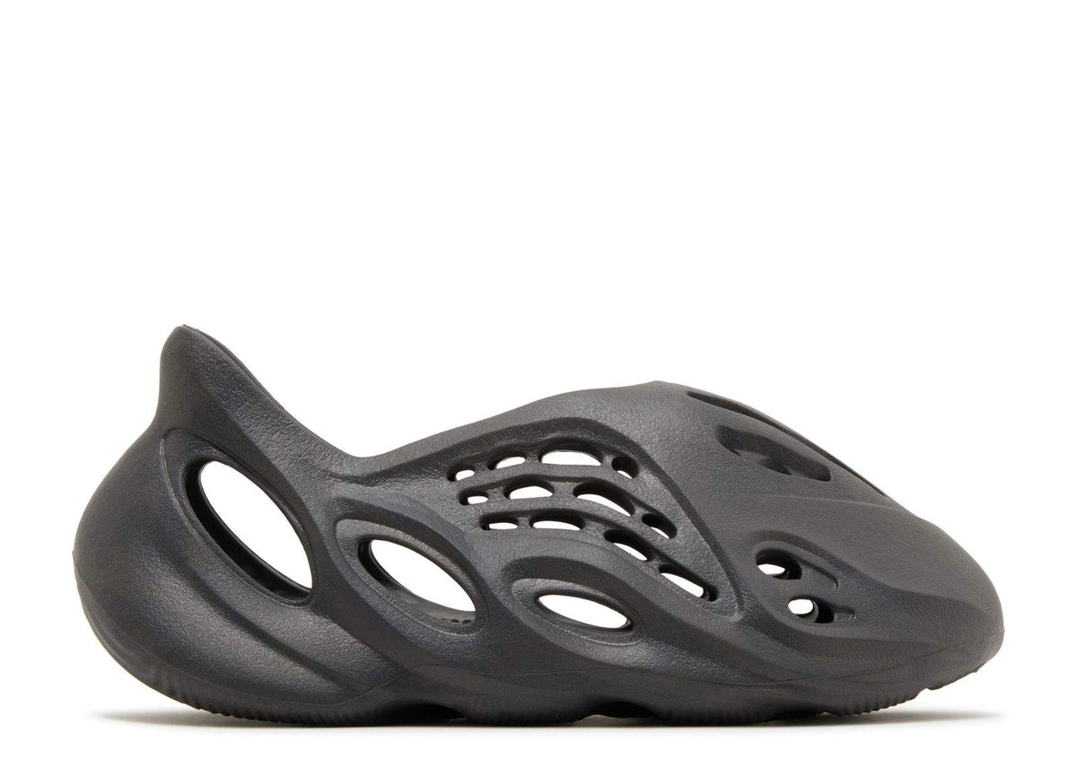 Yeezy Foam Runner 'Onyx' Clogs