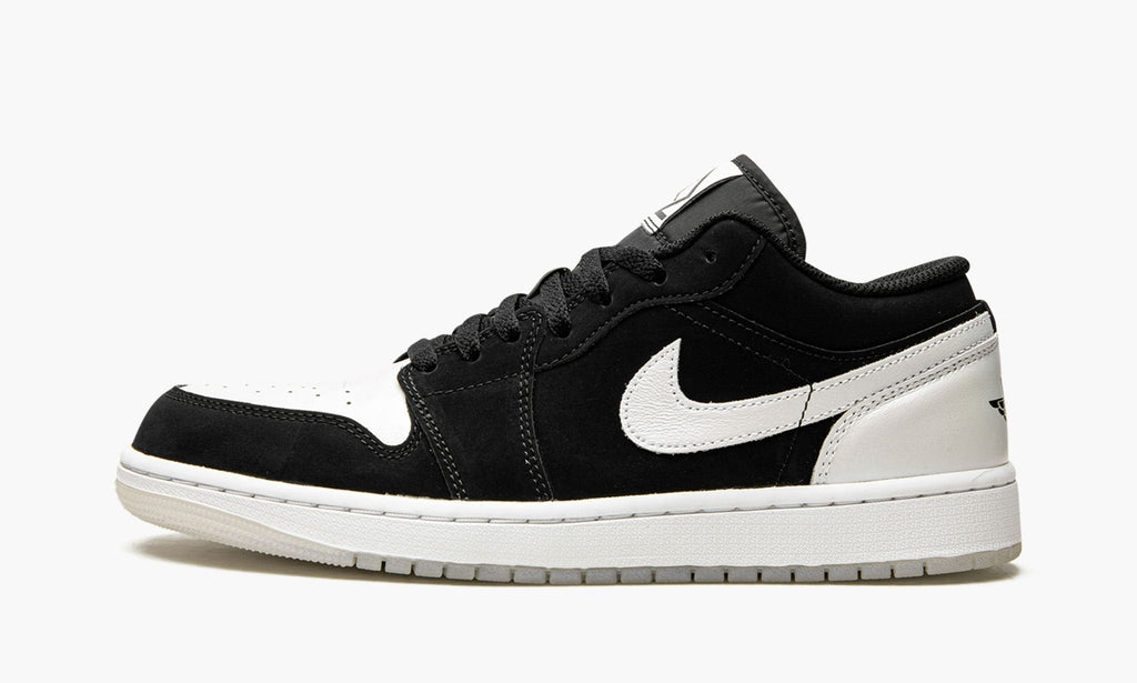 Air Jordan 1 Low "Diamond" Sneakers
