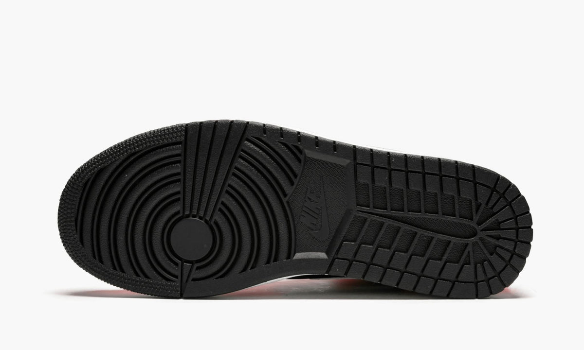 Air Jordan 1 Mid "Infrared 23" Sneakers