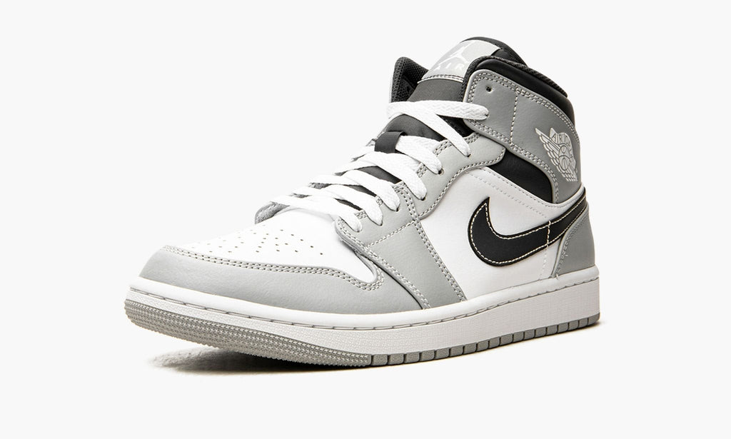 Air Jordan 1 Mid Light Smoke Grey 2.0 Sneakers
