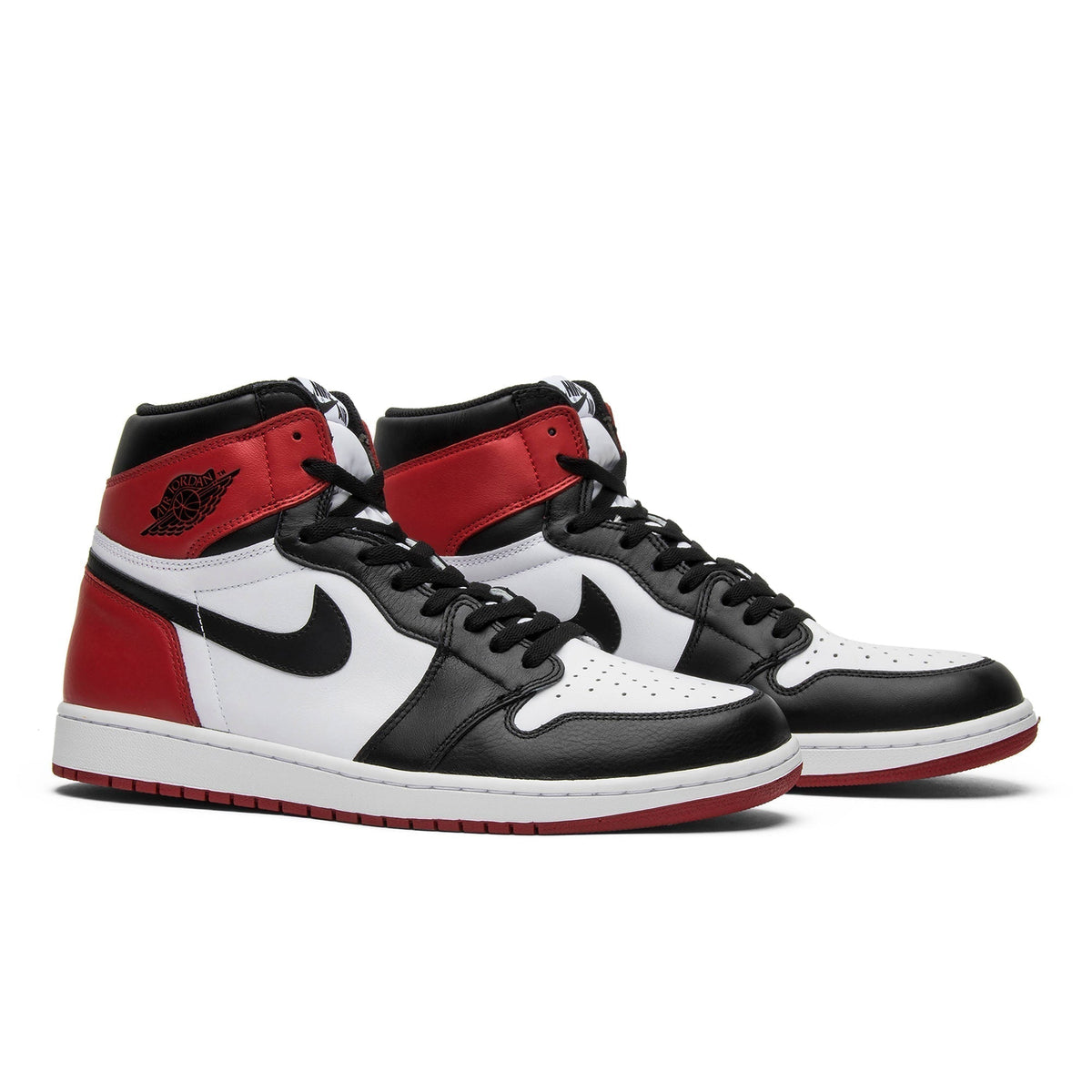 Air Jordan 1 Retro High OG Black Toe 2016 555088-125 Sneakers