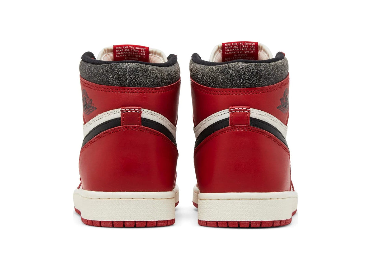 Air Jordan 1 Retro High OG Chicago Sneakers