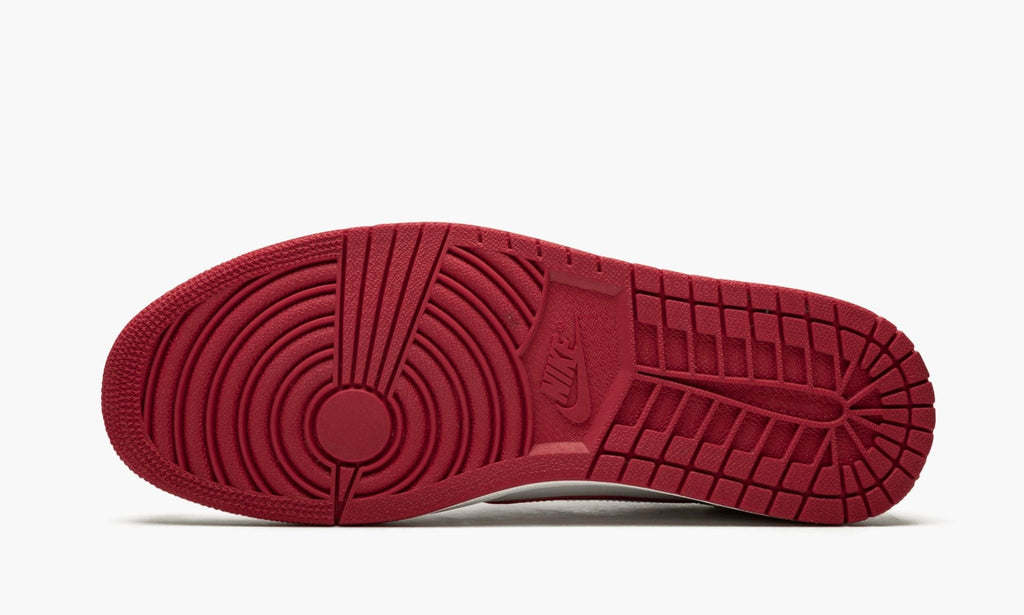 Air Jordan 1 Retro Low OG White / Varsity Red Sneakers