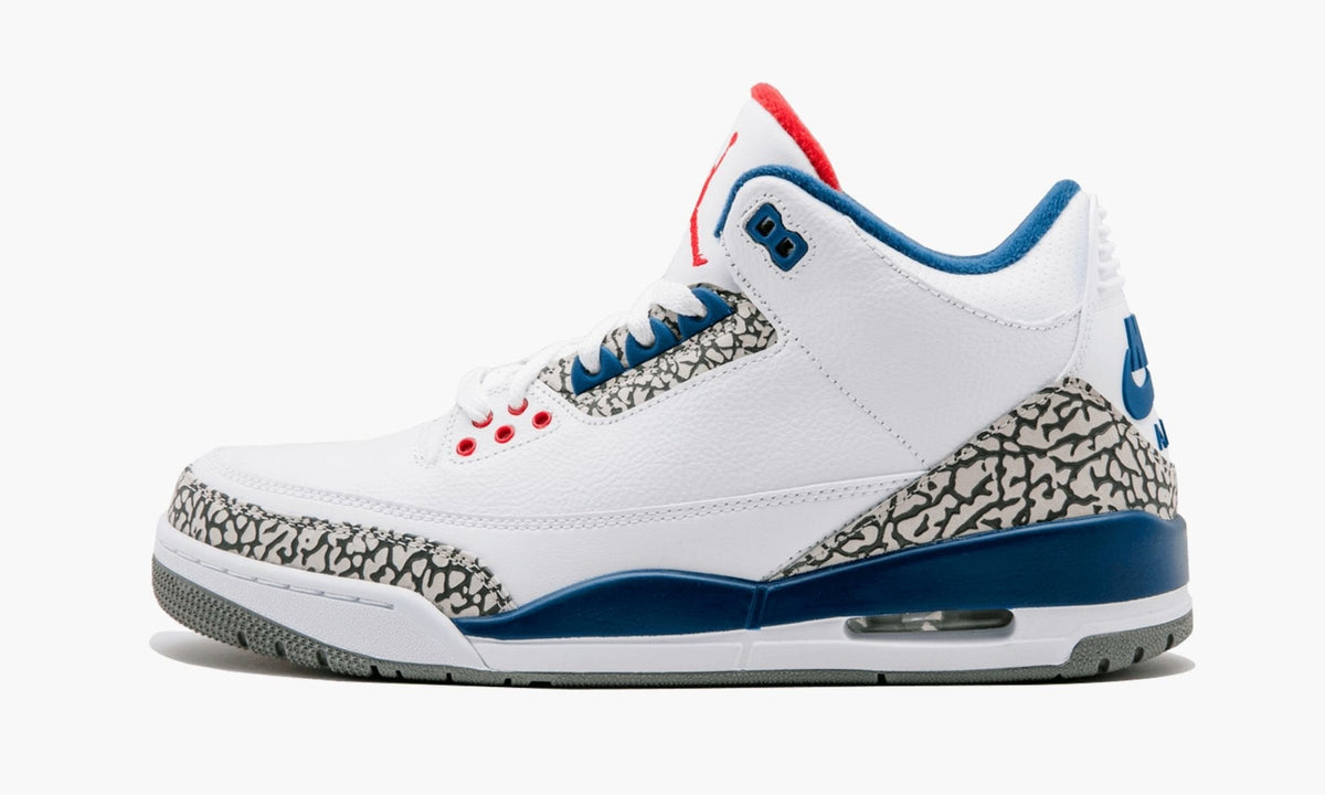 Air Jordan 3 Retro OG "True Blue" Sneakers