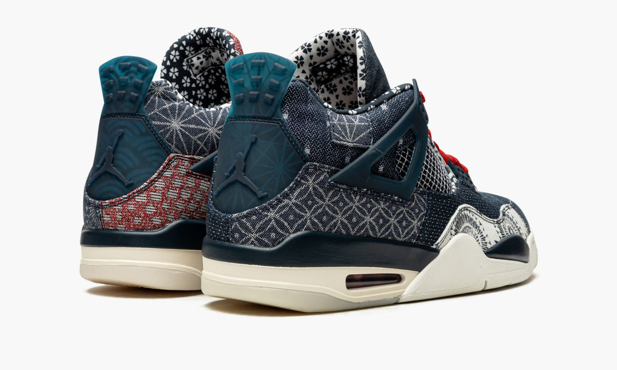 Air Jordan 4 Retro SE Sashiko Sneakers