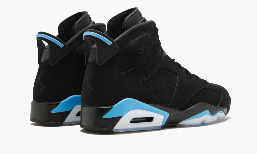 Air Jordan 6 Retro "UNC" Sneakers