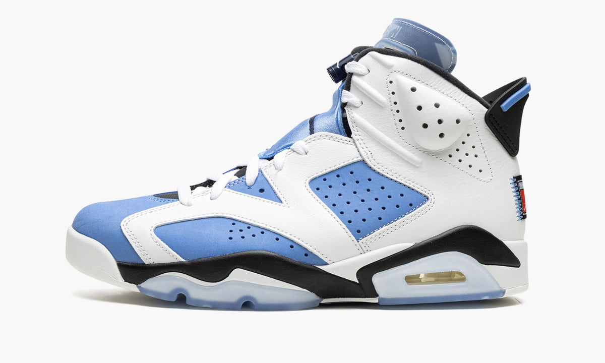 Air Jordan 6 Retro UNC Sneakers