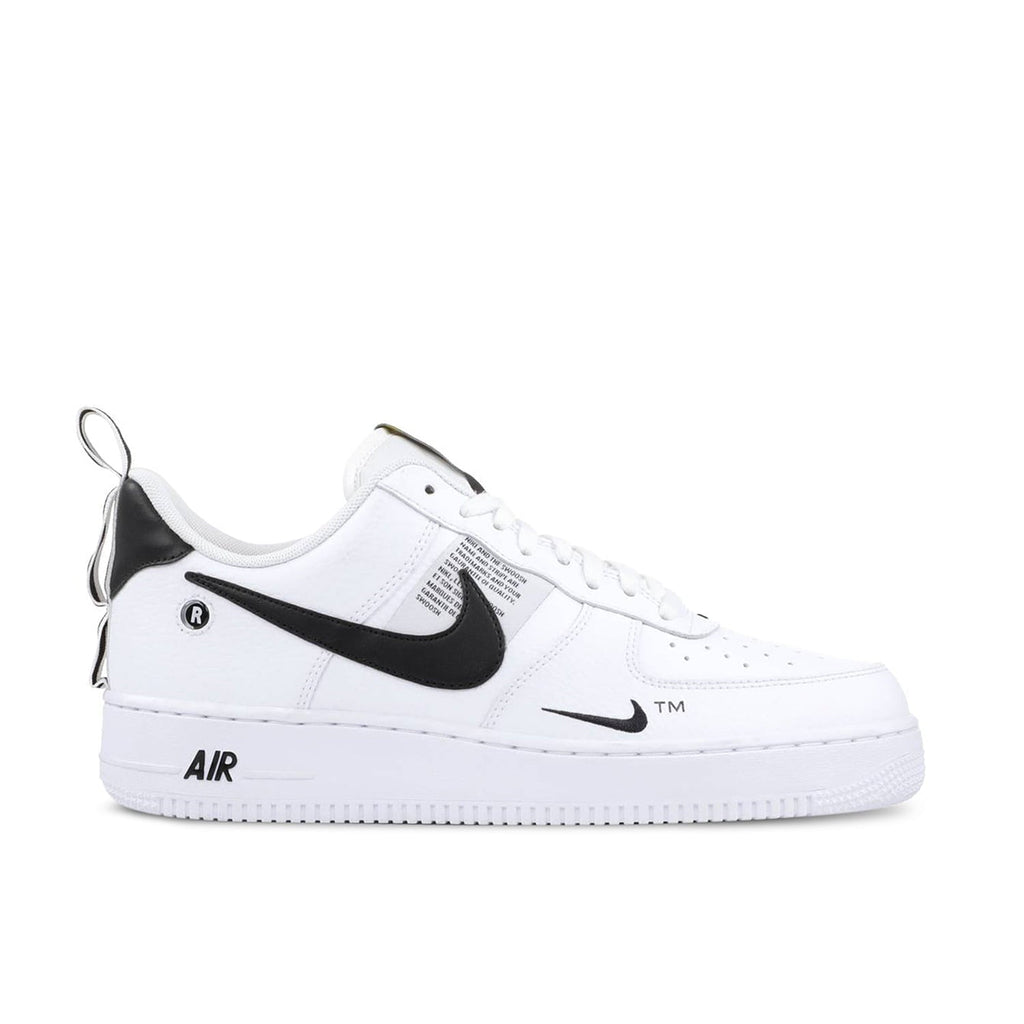 Nike Air Force 1 07 LV 8 Overbranding Sneakers