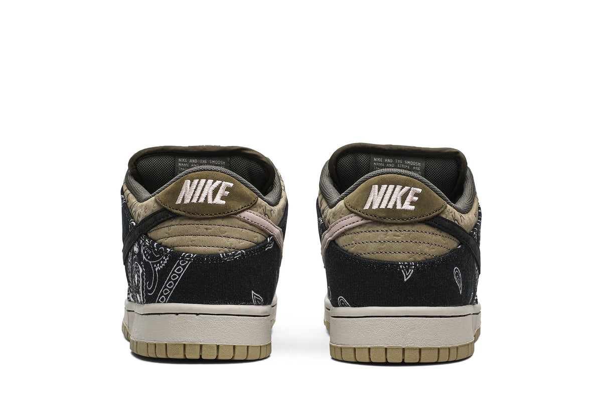 Nike Dunk Low SB x Travis Scott Sneakers
