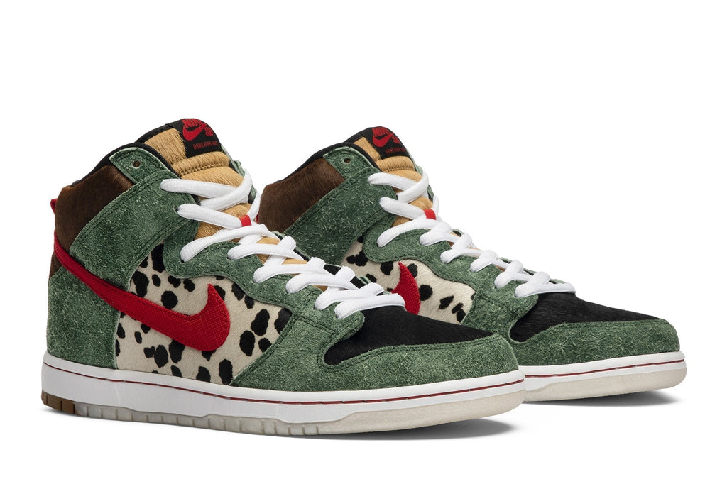 Nike SB Dunk High Dog Walker Sneakers