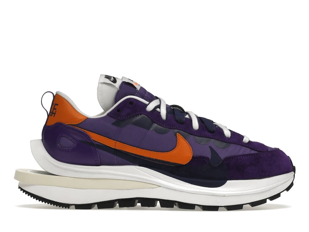 Nike Vaporwaffle sacai Dark Iris Sneakers