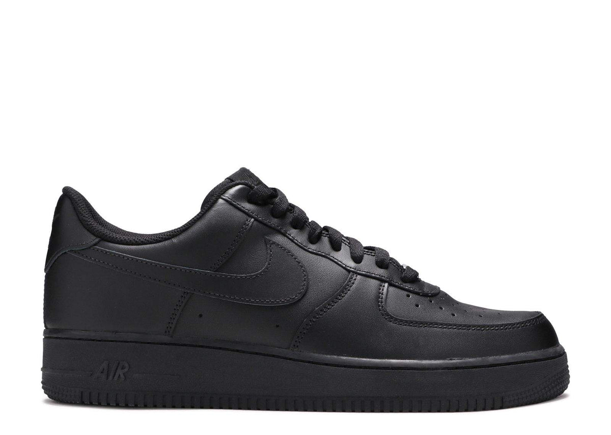 Nike Air Force 1 '07 'Triple Black' Sneakers
