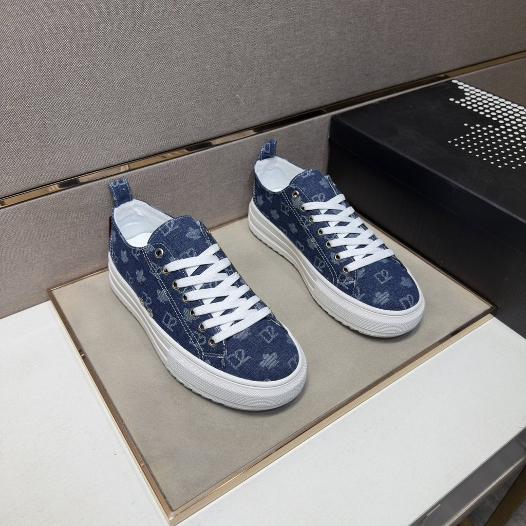 Dsquared2 Navy Blue Patterned Sneakers — front
