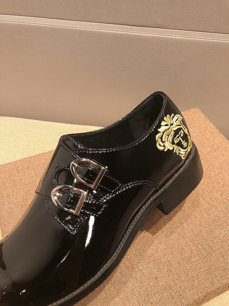 Versace Black Embroidered Dress Shoes — detail