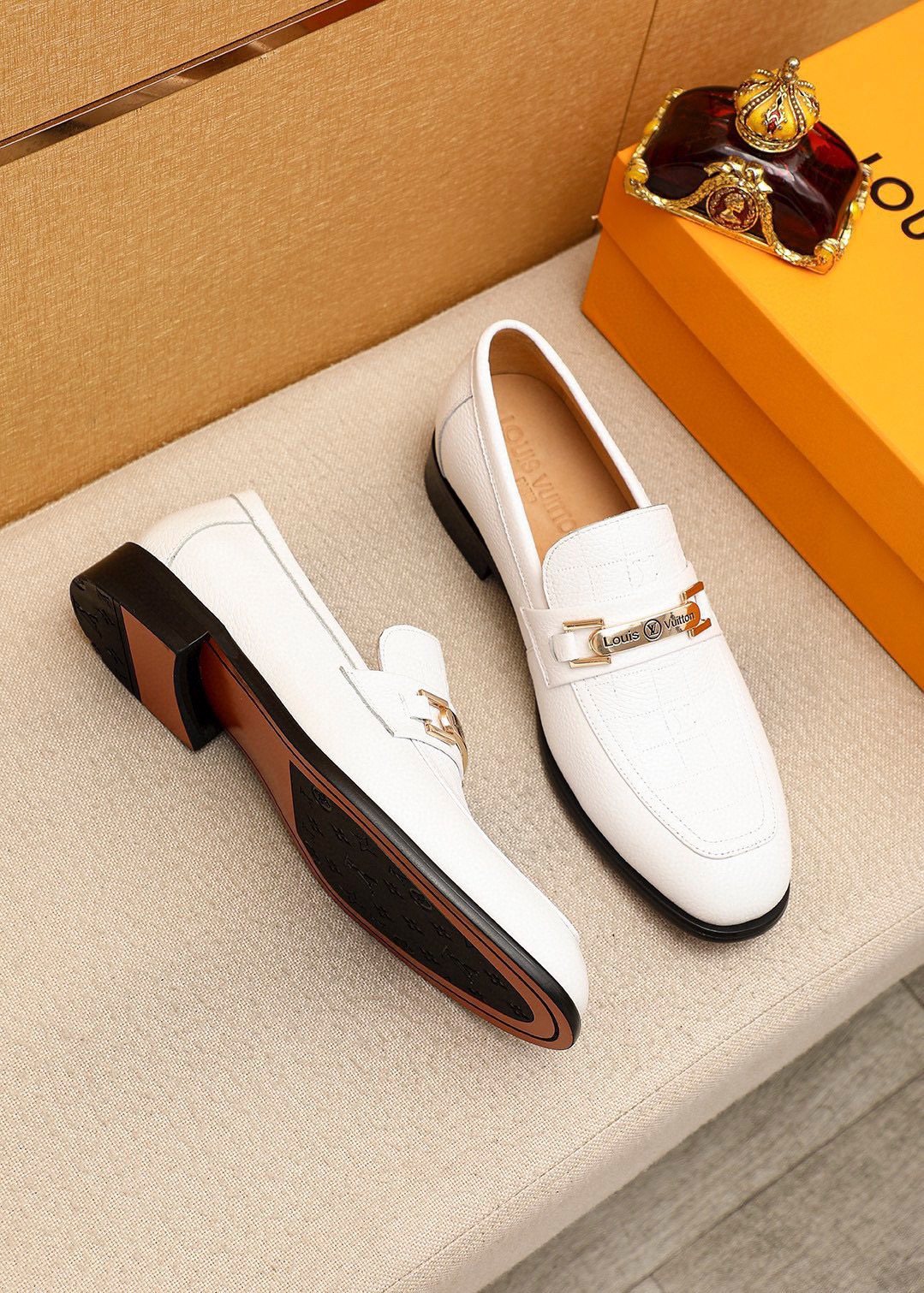 Louis Vuitton White Textured Bar Loafers — side