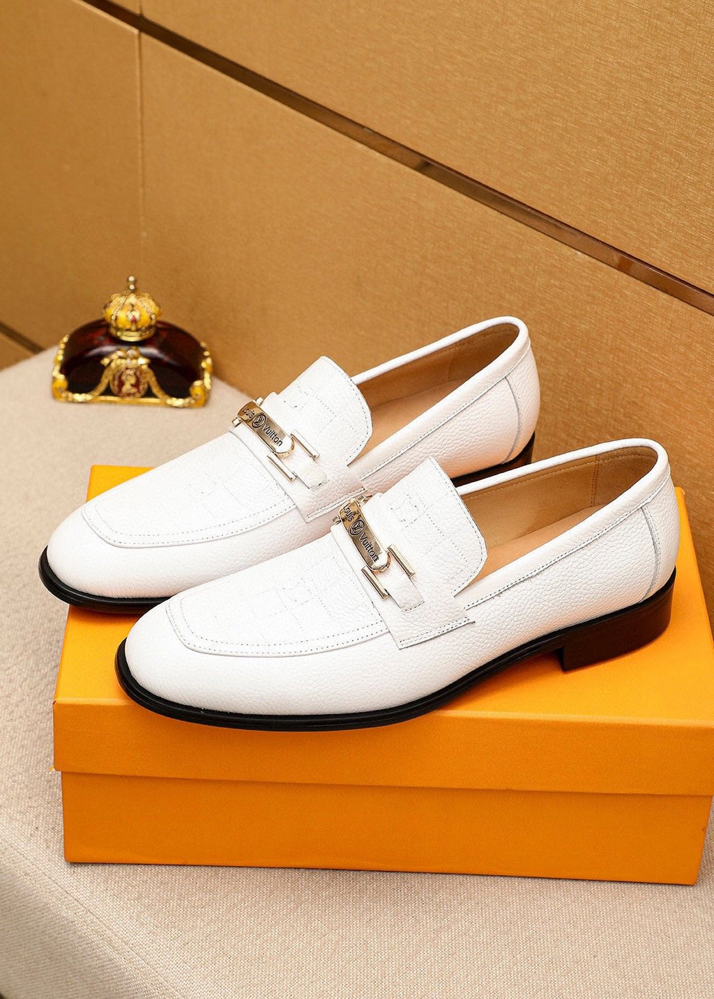 Louis Vuitton White Textured Bar Loafers — hero