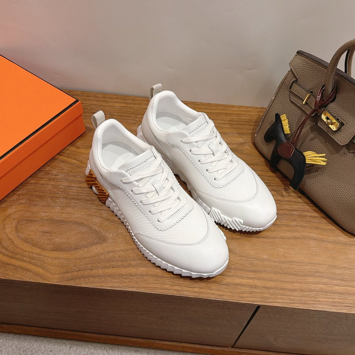 Hermès White Textured Low-Top Sneakers — front