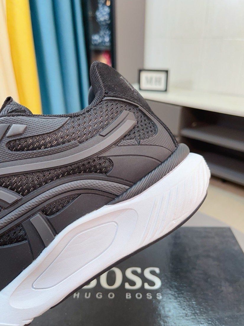 Hugo Boss Mesh Panel Sneakers — detail