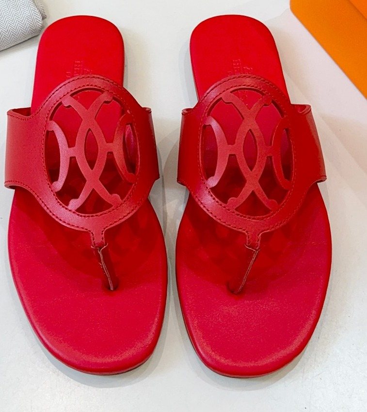 Hermès Cutout Strap Thong Sandals — front