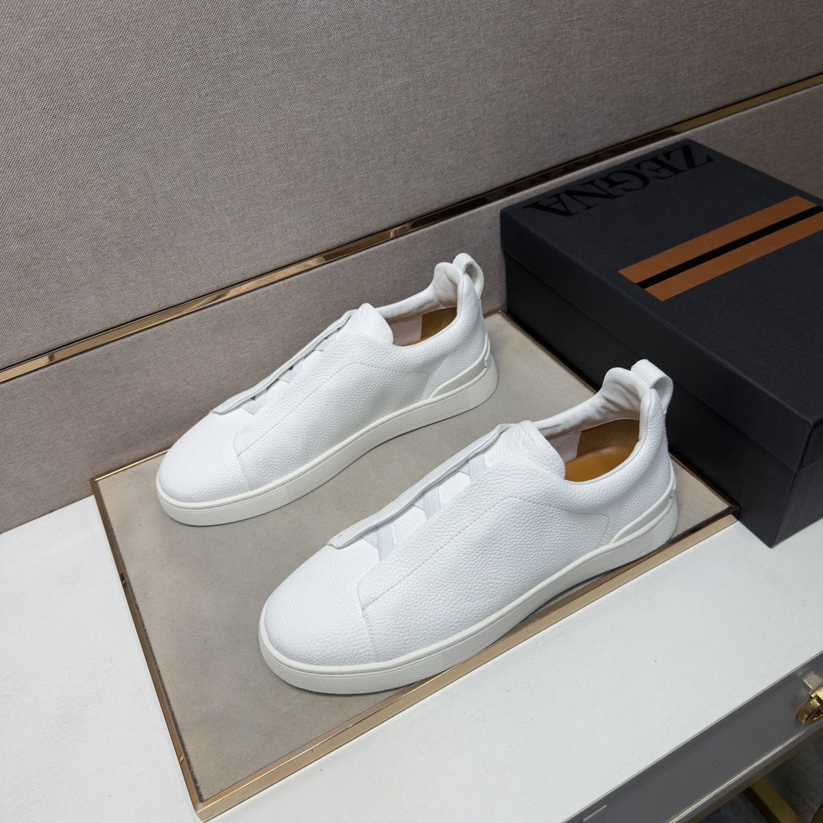 ZEGNA Textured Low-Top Sneakers — front
