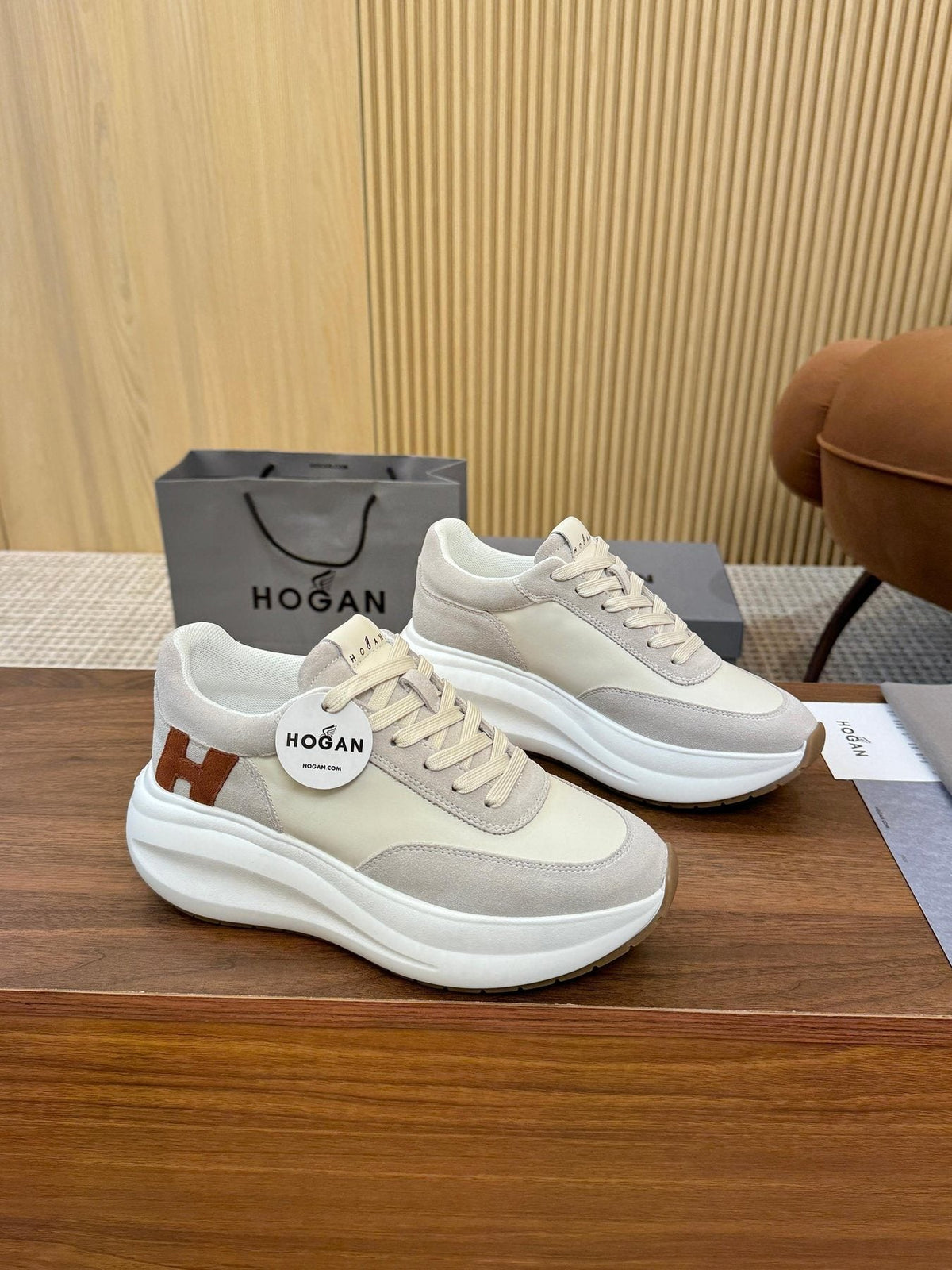 HOGAN H696 Platform Sneakers — front