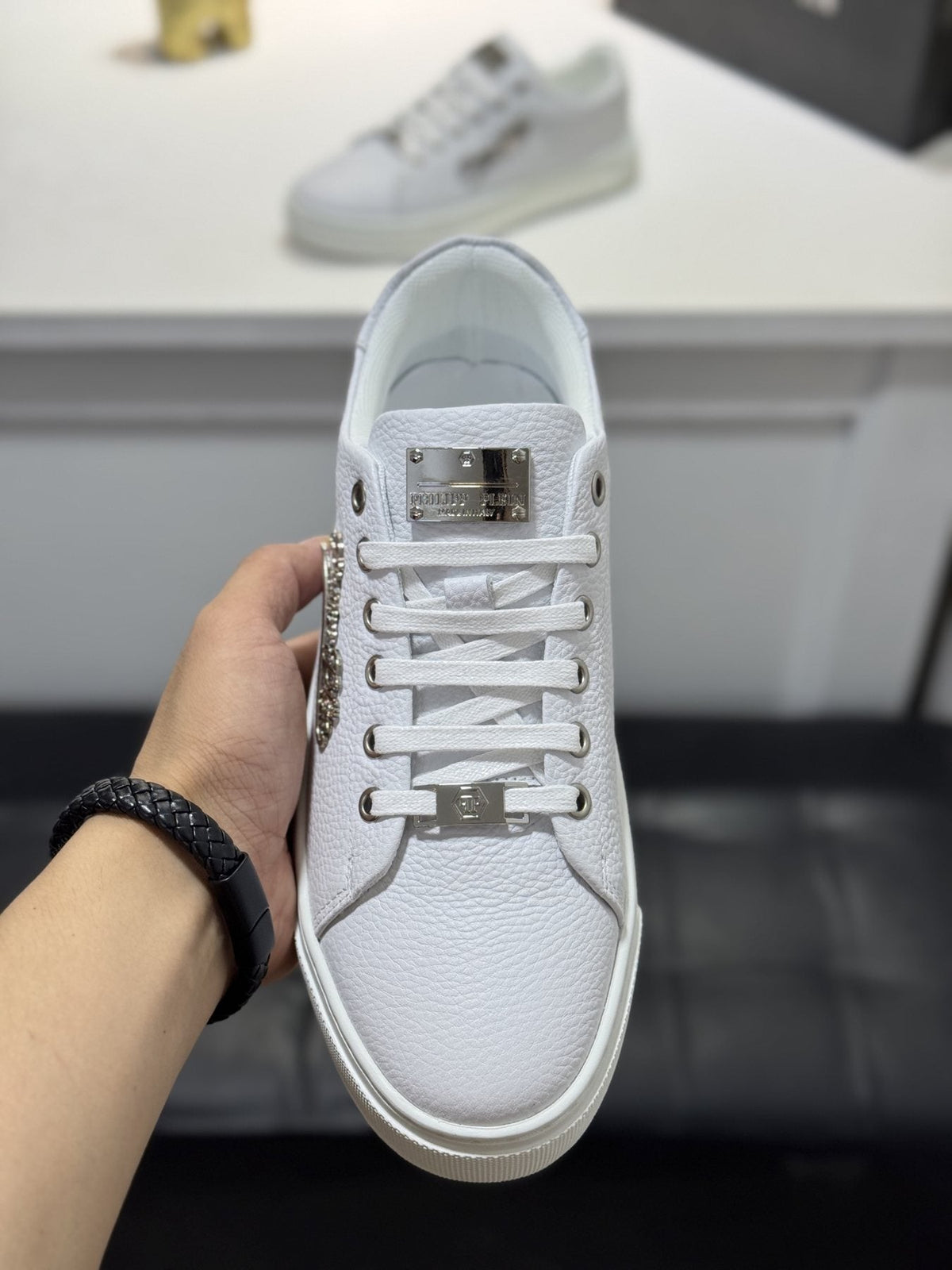Philipp Plein Navy Low-Top Sneakers — front