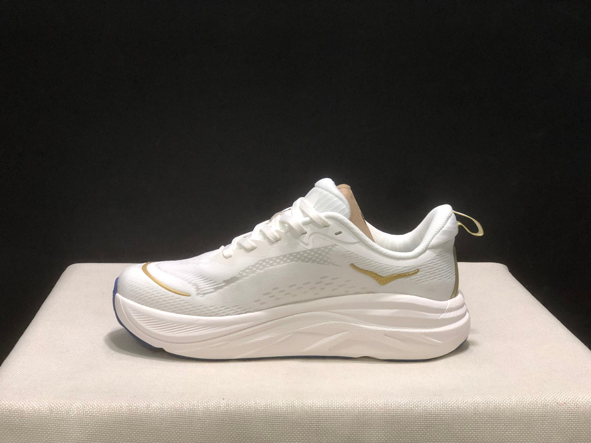 HOKA ONE ONE Skyflow Running Shoes