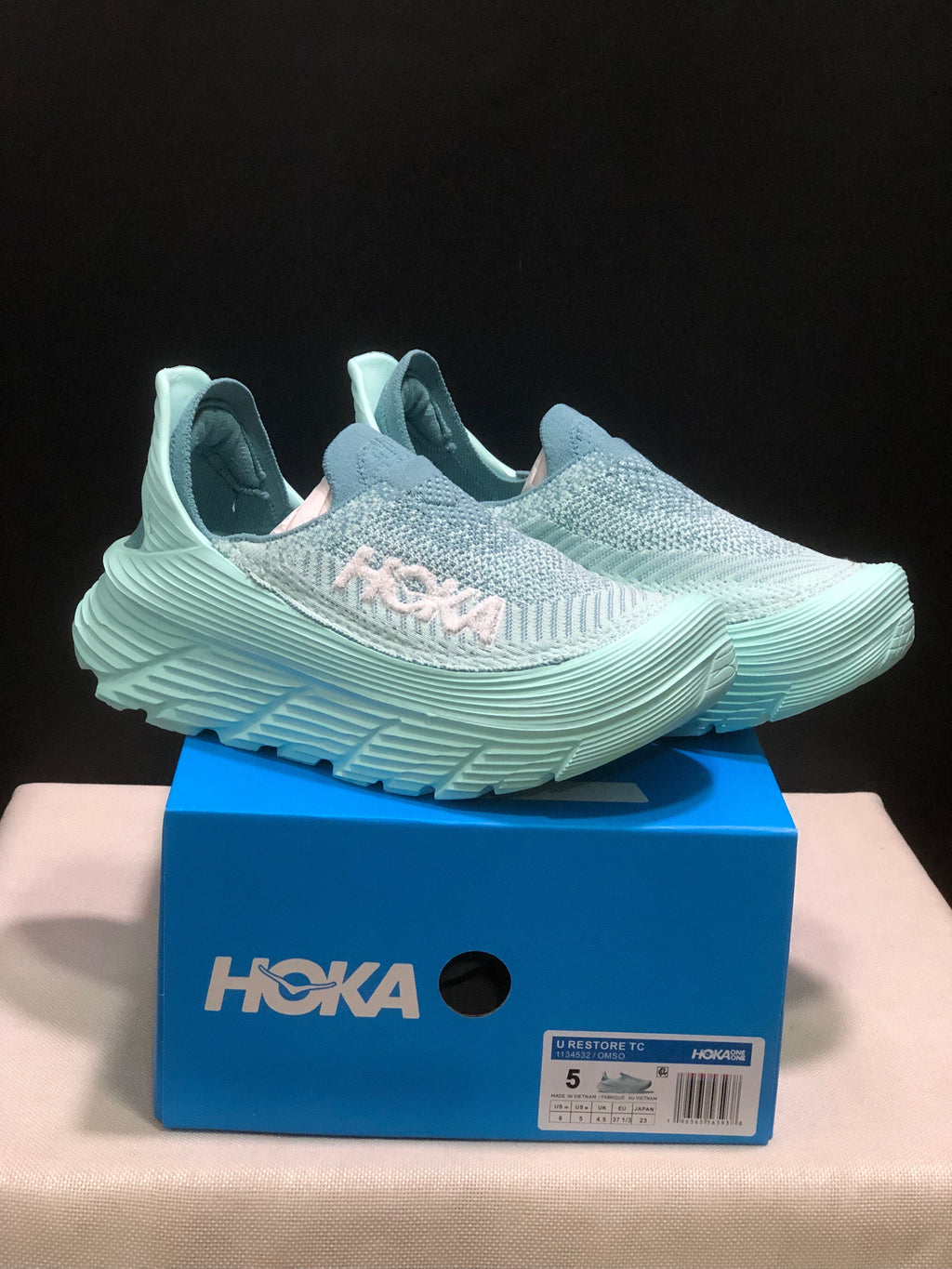 HOKA ONE ONE Restore TC Slip-On Sneakers