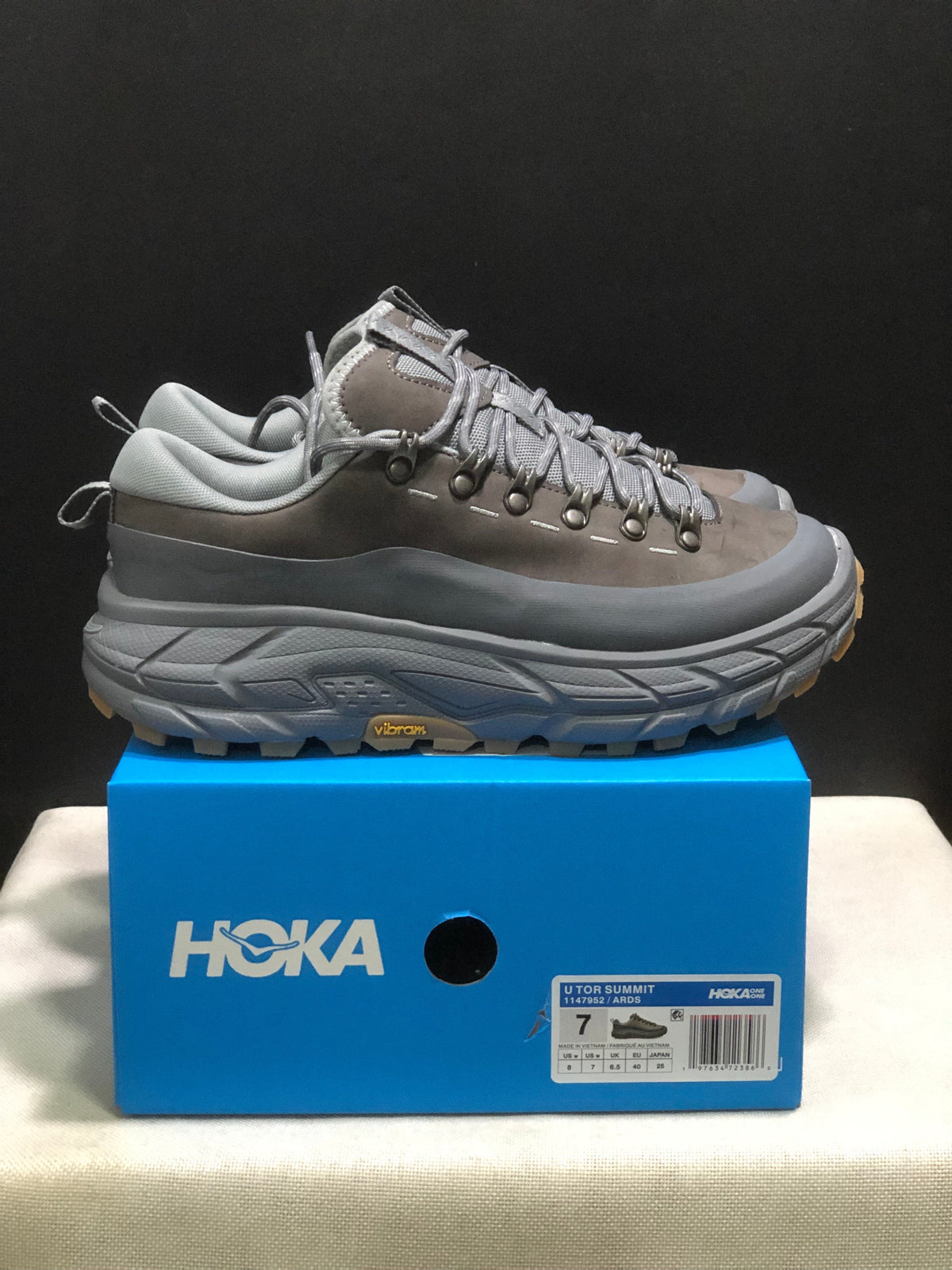 HOKA ONE ONE Tor Summit Sneakers