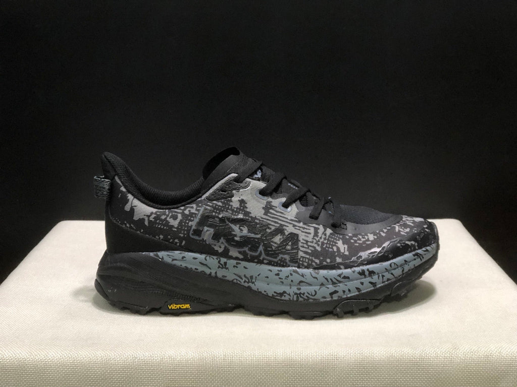 HOKA ONE ONE Speedgoat 6 Trail Running Shoes