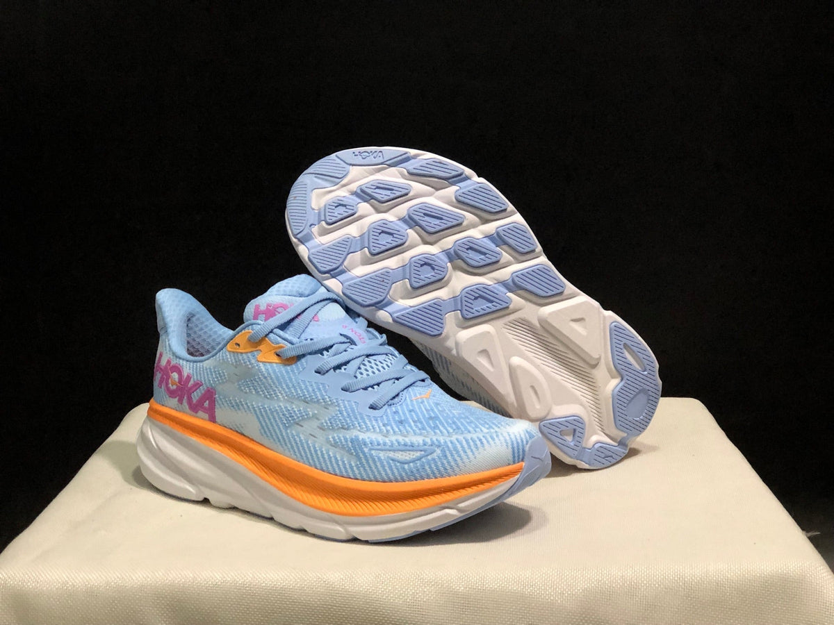 HOKA ONE ONE Clifton 9 Running Shoes