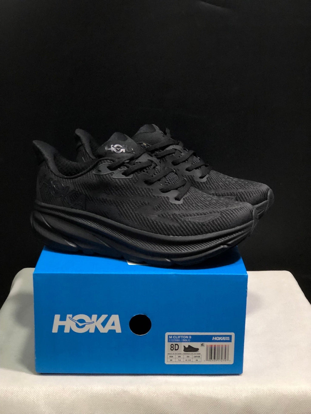 HOKA ONE ONE Clifton 9 Running Shoes