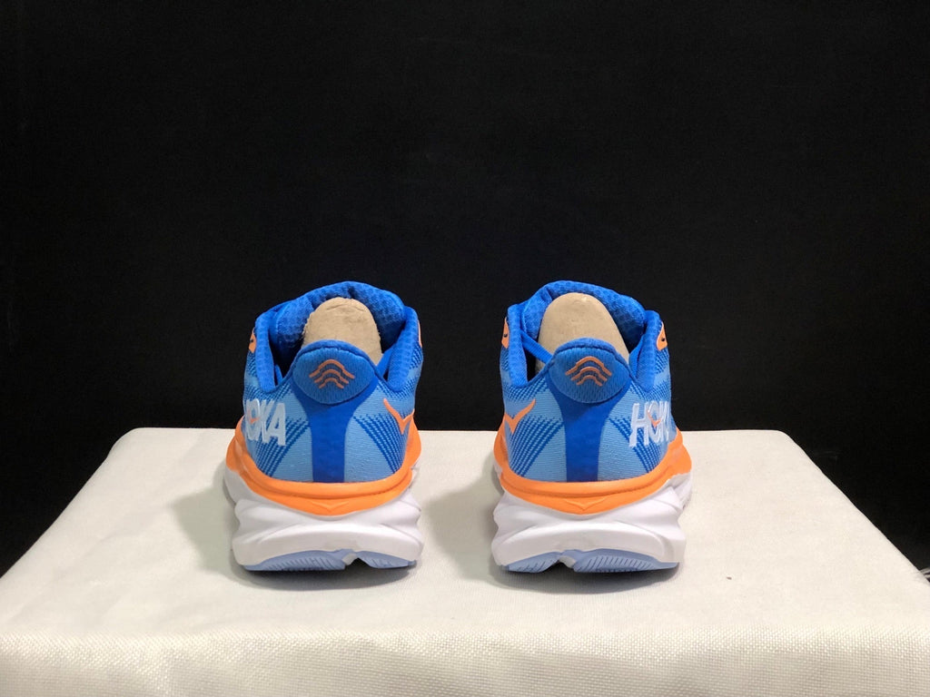HOKA ONE ONE Clifton 9 Running Shoes