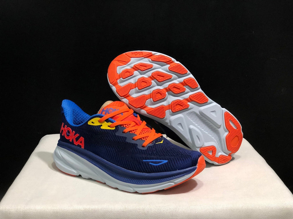 HOKA ONE ONE Clifton 9 Running Shoes