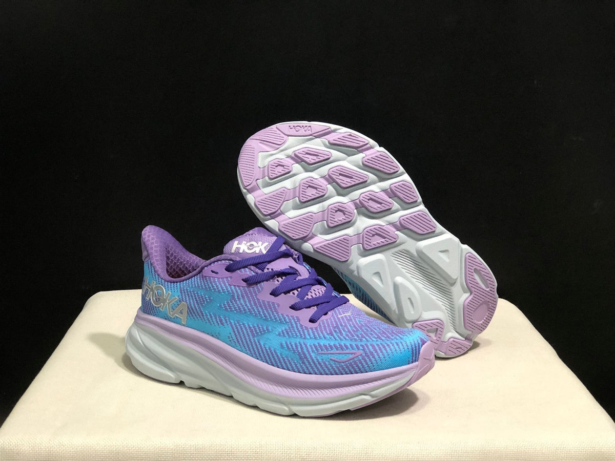 HOKA ONE ONE Clifton 9 Running Shoes