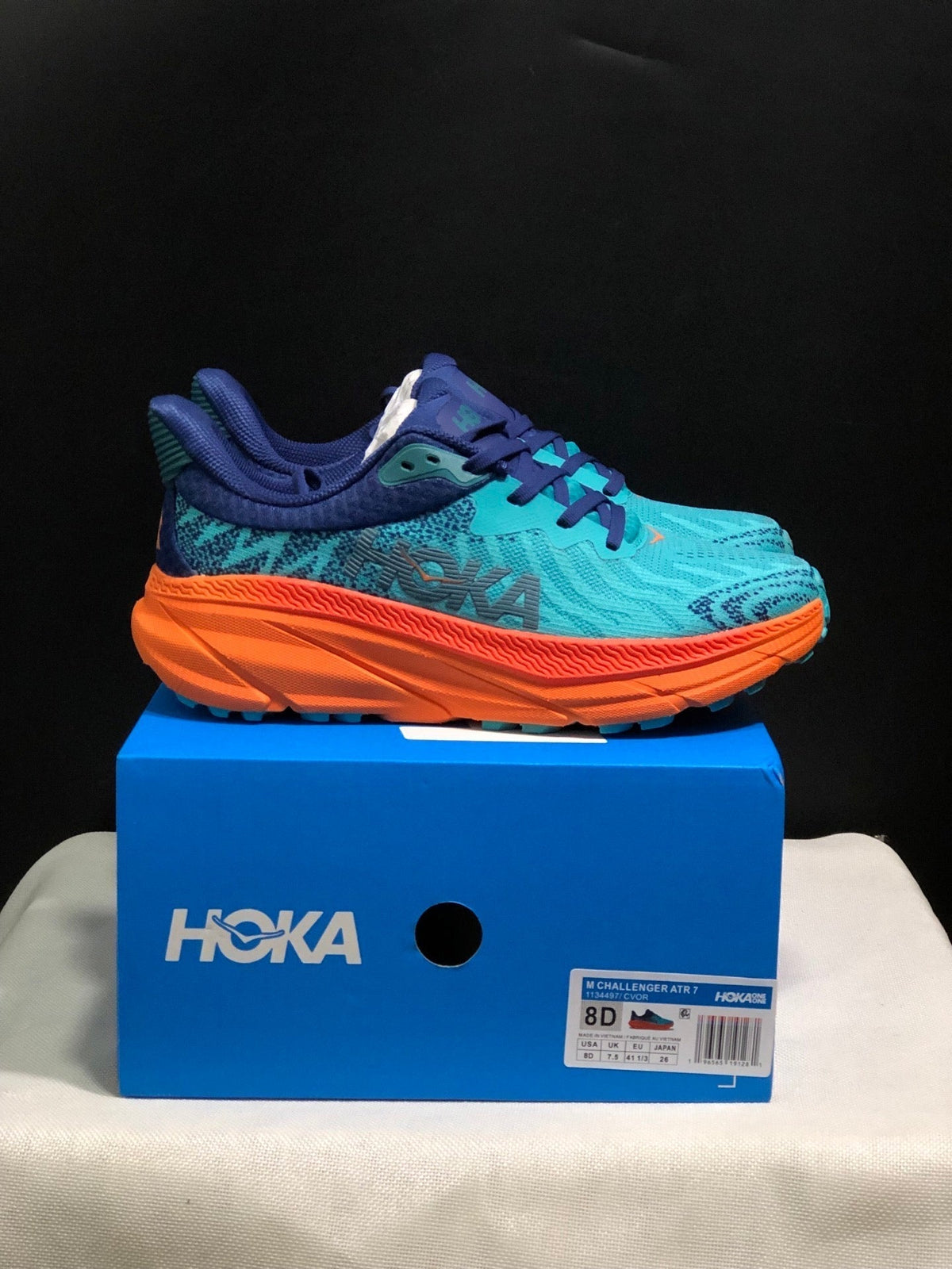 HOKA ONE ONE Challenger 7 Trail Running Shoes