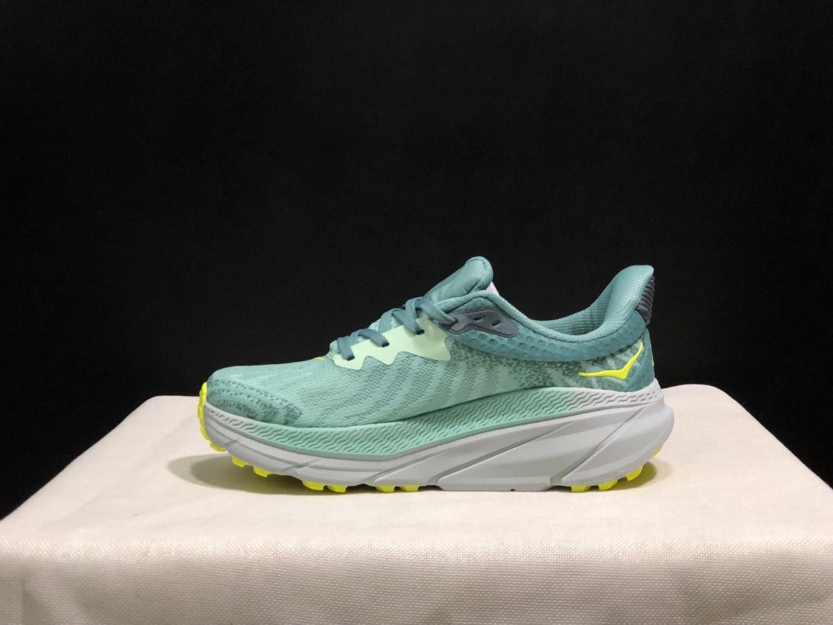 HOKA ONE ONE Challenger 7 Trail Running Shoes