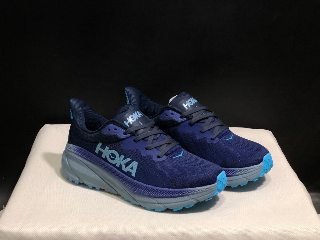 HOKA ONE ONE Challenger 7 Trail Running Shoes
