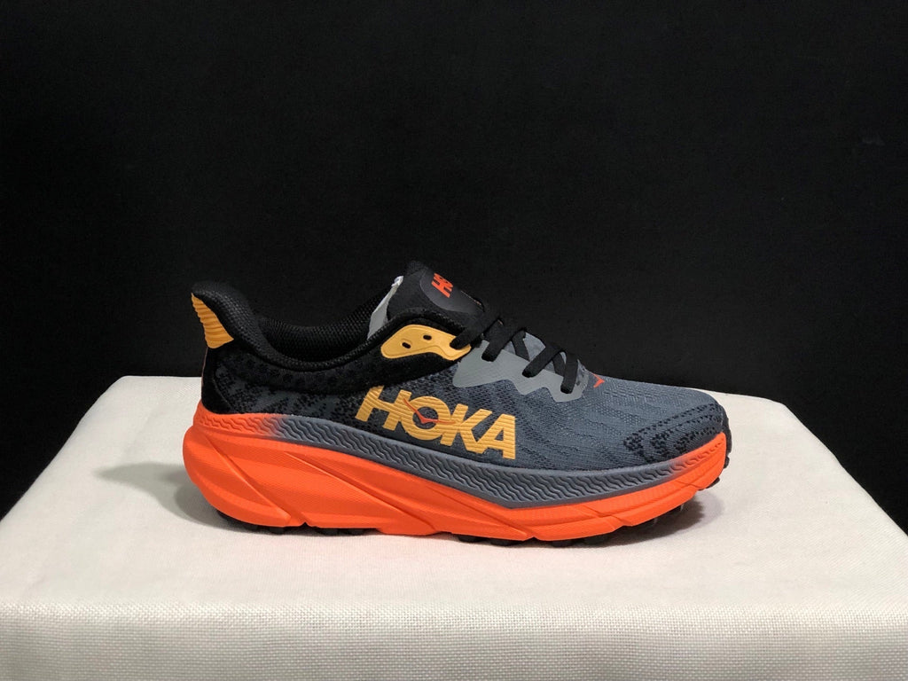 HOKA ONE ONE Challenger 7 Trail Running Shoes