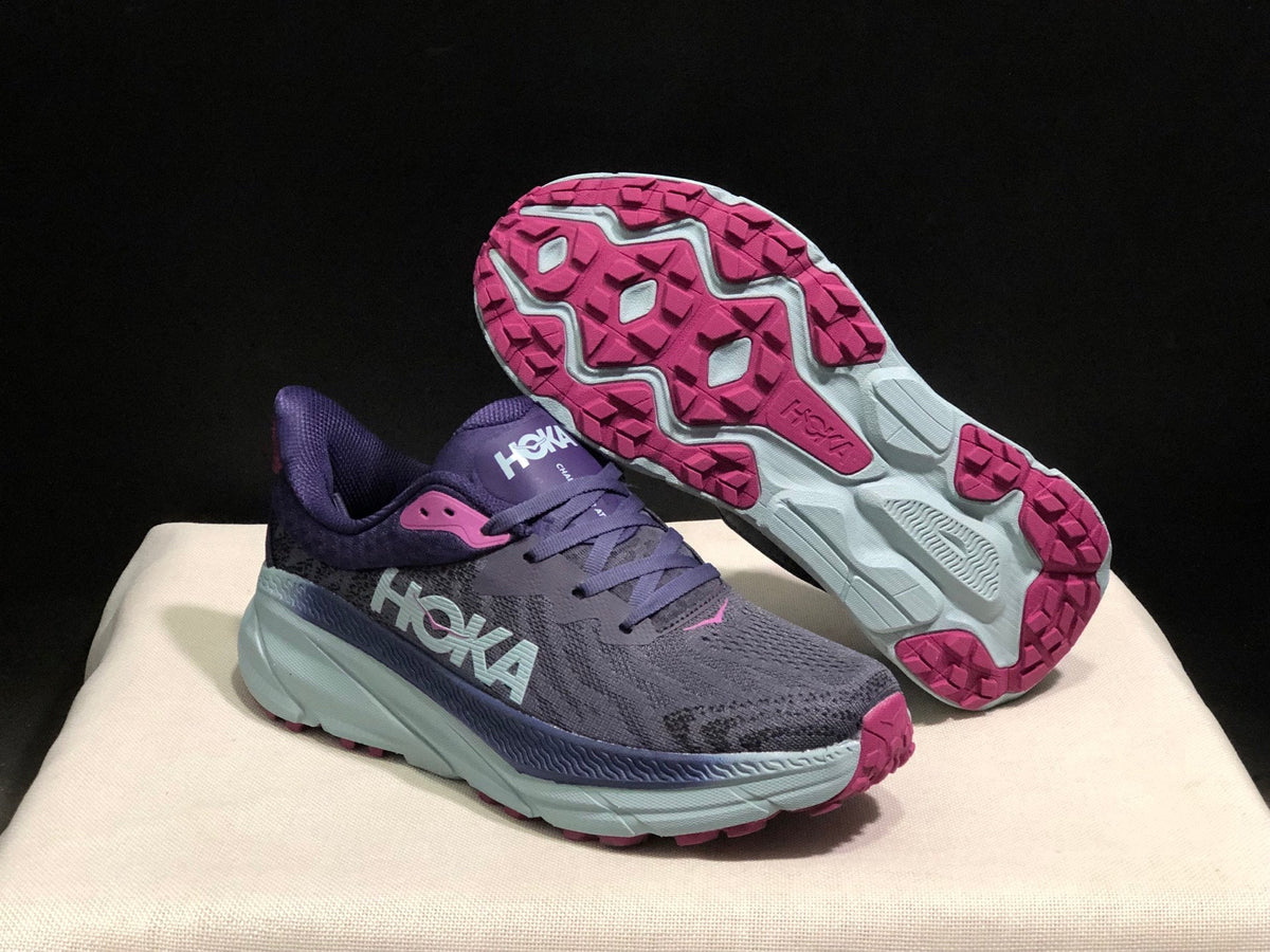 HOKA ONE ONE Challenger 7 Trail Running Shoes
