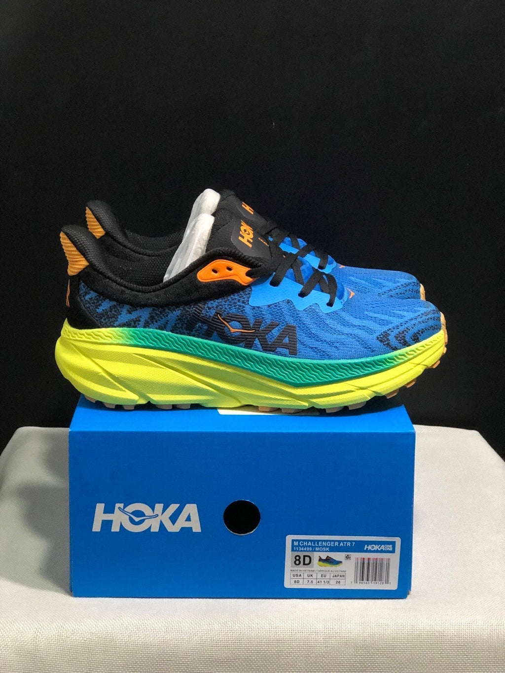 HOKA ONE ONE Challenger 7 Trail Running Shoes