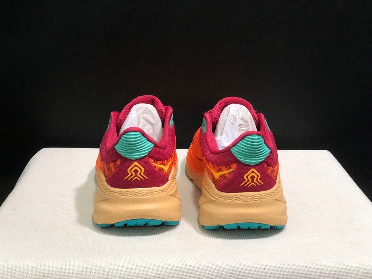 HOKA ONE ONE Challenger 7 Trail Running Shoes