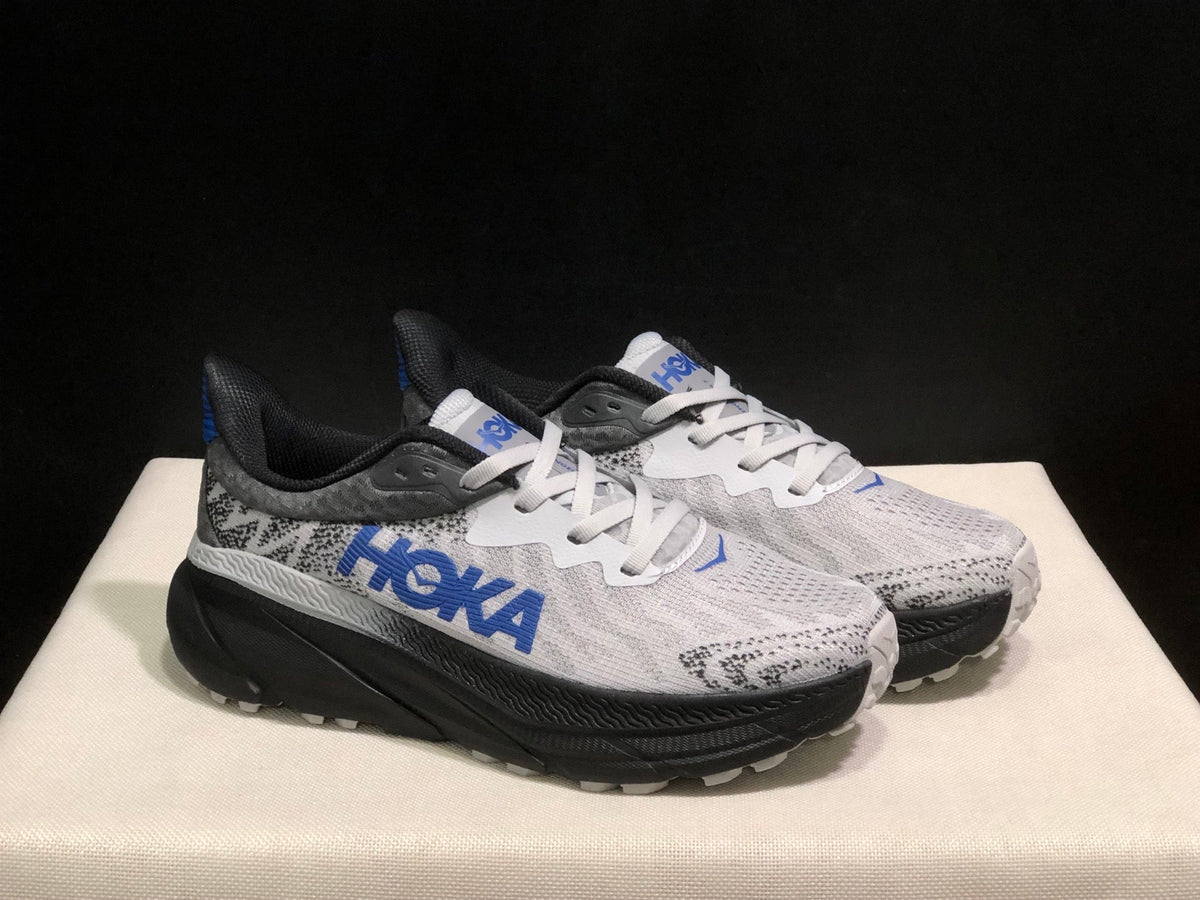 HOKA ONE ONE Challenger 7 Trail Running Shoes