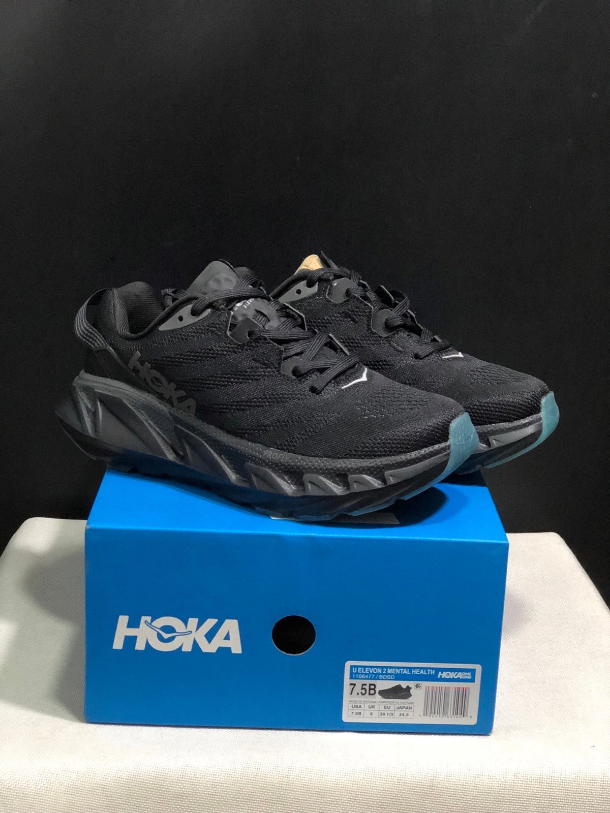 HOKA ONE ONE Elevon 2 Running Shoes