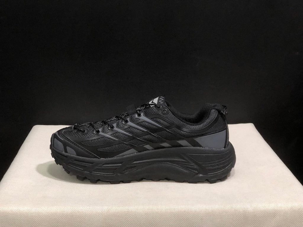 HOKA ONE ONE Mafate Three2 Trail Running Shoes
