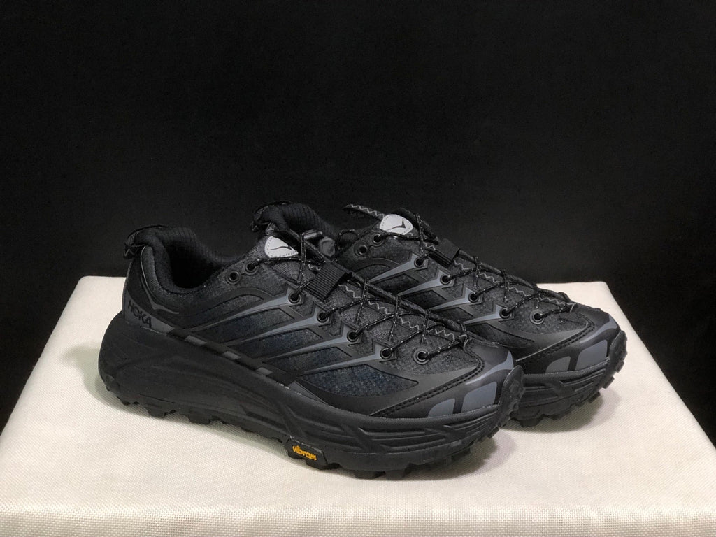 HOKA ONE ONE Mafate Three2 Trail Running Shoes