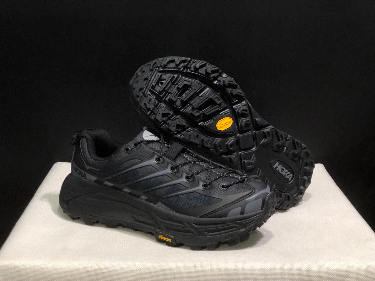 HOKA ONE ONE Mafate Three2 Trail Running Shoes